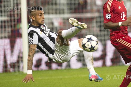 Juventus 2013 Uefa Champions League 2012 2013 Quarter-finals, First leg 