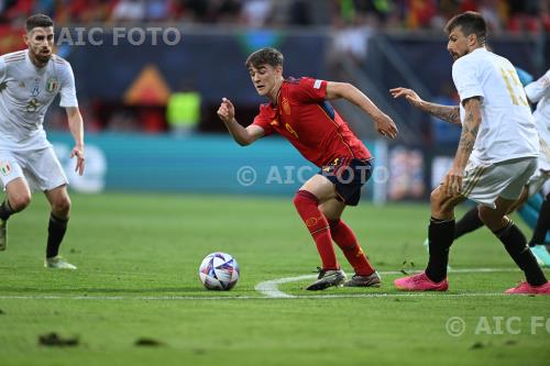 Italy Gavi Pablo Martin Spain Francesco Acerbi De Grolsh Veste final match between Spain 2-1 Italy Enschede, Netherlands. 