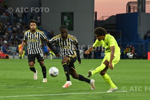 Sassuolo Samuel Iling-Junior Juventus Weston McKennie Mapei match between Sassuolo 4-2 Juventus Reggio Emilia, Italy 