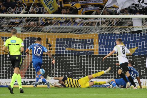 Parma Alessandro Bellemo Como Patrick Cutrone Italian championship 2023 2024  Serie B 10 °Day Ennio Tardini match between Parma 2-1 Como 