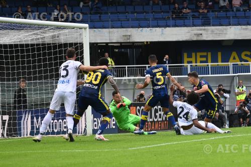 Napoli Lorenzo Montipo Hellas Verona Davide Faraoni Italian championship  2023 2024 9°Day Marcantonio Bentegodi match between  Hellas Verona 1-3 Napoli 