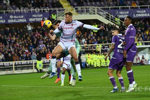 Bologna Pietro Terracciano Fiorentina Lucas Martinez Quarta Italian championship  2023 2024 12°Day Artemio Franchi match between Fiorentina 2-1   Bologna 