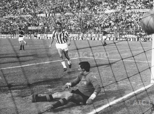 Juventus Enzo matteucci Roma 1965 Torino, Italy Goal 1-0 