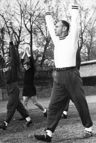 1963-1964 italian championship 1963-1964 Italy. 