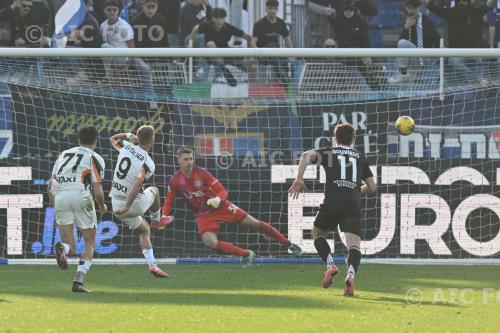 Venezia Jean Butez Como 2025 Como, Italy Goal 1-1 