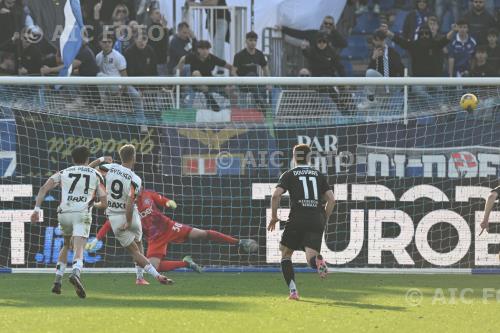 Venezia Jean Butez Como 2025 Como, Italy Goal 1-1 