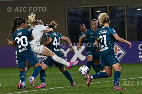 Fiorentina Women Irene Santi Inter Women Emma Faerge Italian championship 2025 2026  Femminile 2°Day Curva Fiesole - Viola Park match between Fiorentina Women 2-2 Inter Women 