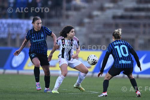 Inter Women Eva Schatzer Juventus Women Lina Marie Magull Arena Civica Gianni Brera match between Inter Women 2-1 Juventus Women Milano, Italy 