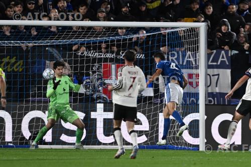 Como Senne Lammens Manchester Utd 2026 Como, Italy Goal 4-0 